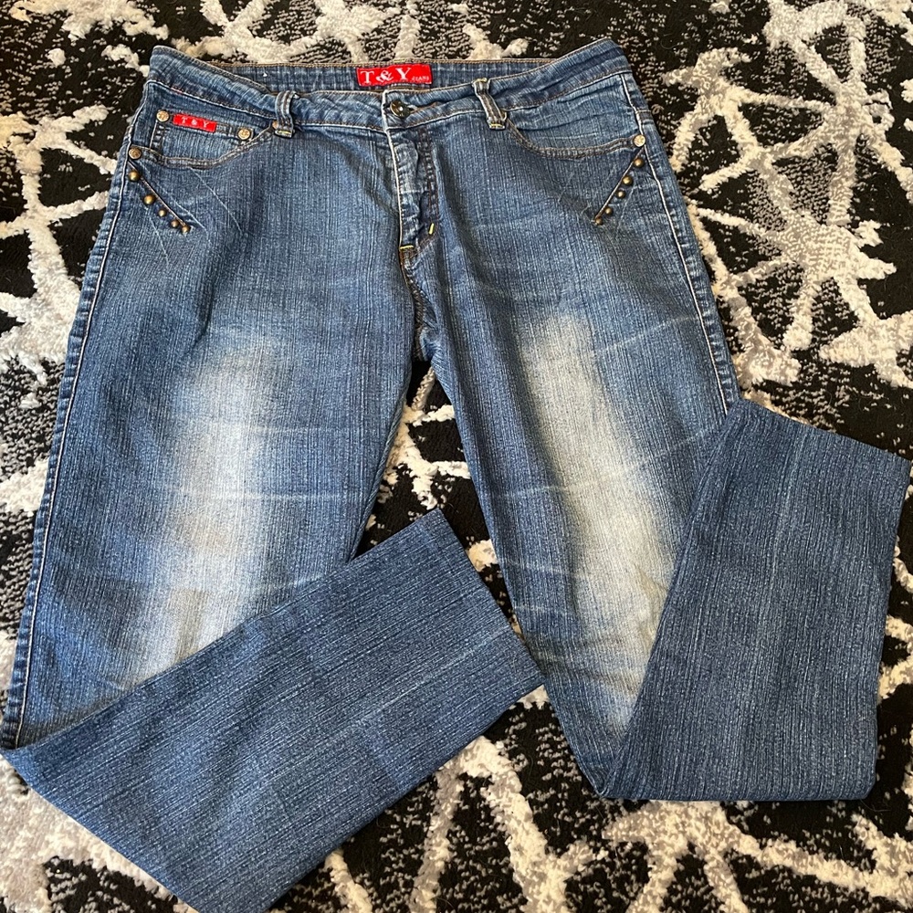 T&Y jeans 👖